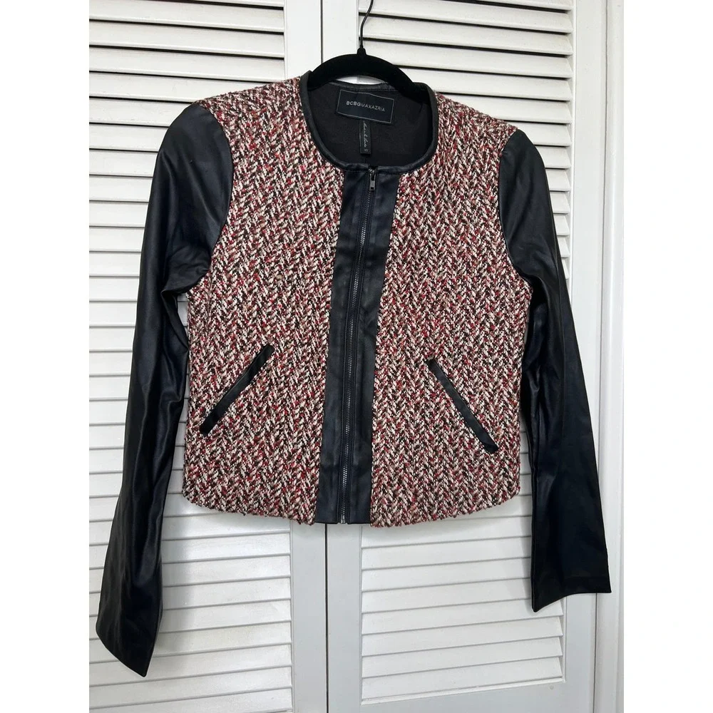 BCBG MAX AZRIA Tweed Jacket Faux Leather Sleeves Womens XS Red Black Zip